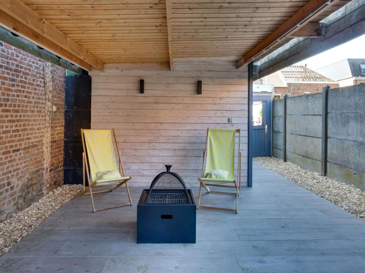 Modern Holiday Home In Scherpenheuvel With Infrared Sauna Экстерьер фото